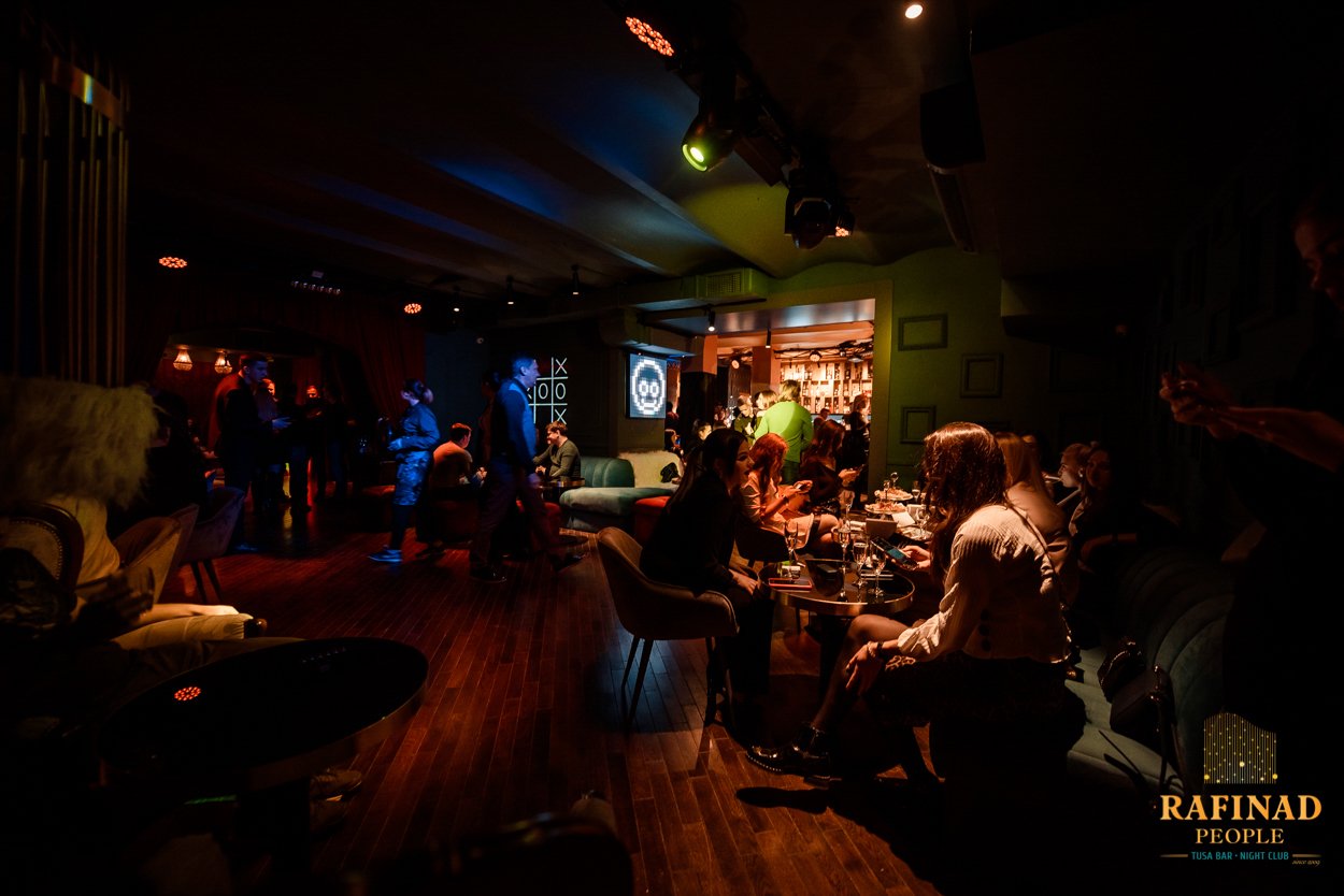 Rafinad People Tusa Bar Rafinad People Tusa Bar